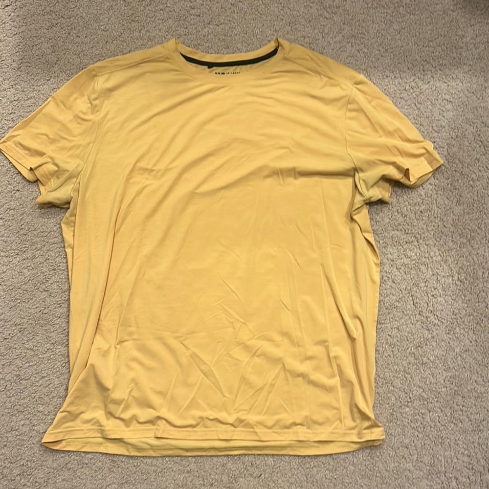 VRST TSHIRT